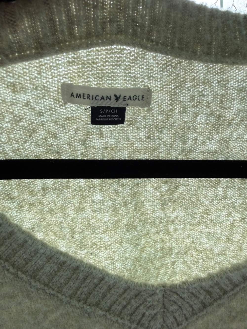 American Eagle cropped sweater - Picture 3 of 5
